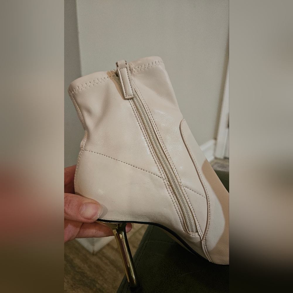 ZARA Cream/ivory Gold Stiletto Heeled Zip Booties. 3.75". Size US 6.5 - Picture 9 of 15